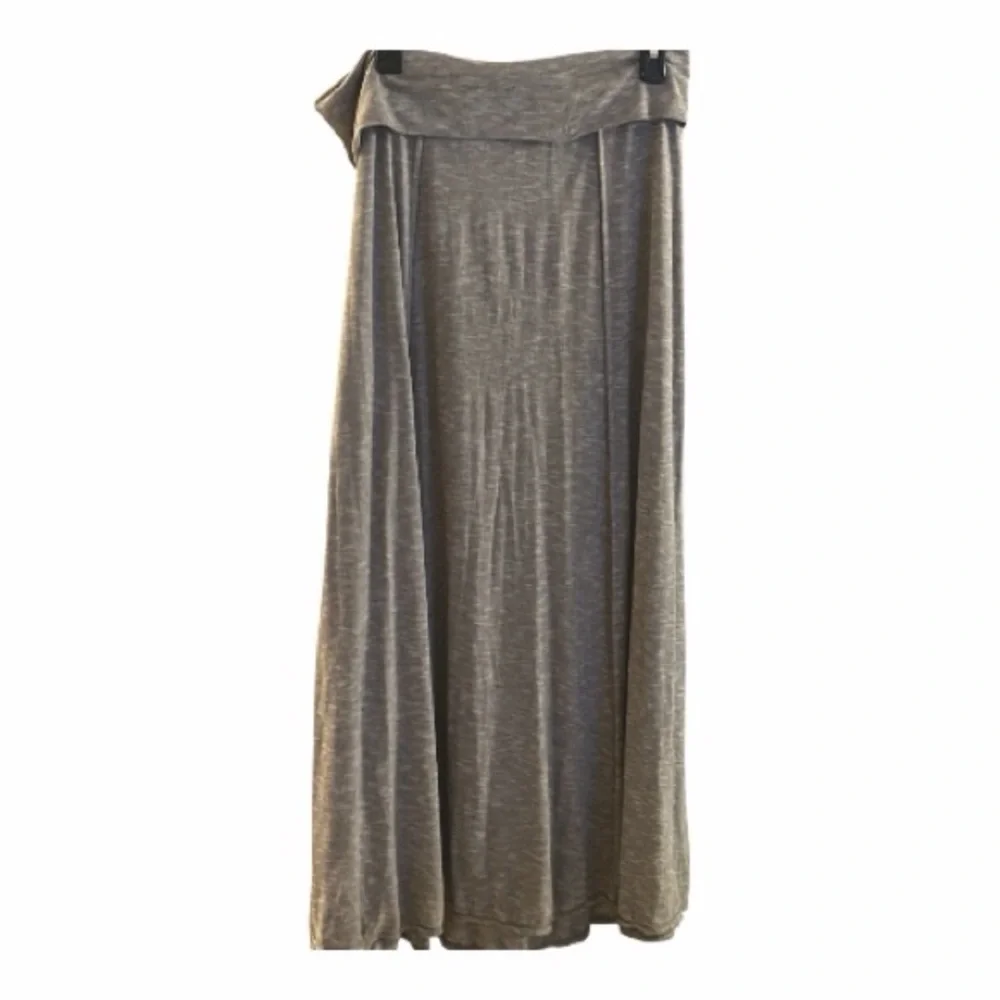Max Studio Charcoal Knit Maxi Skirt - Picture 3 of 5